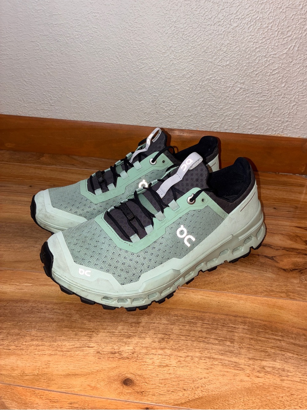 On Cloud Women’s Cloudultra Trail Running Shoes, green - size 9.5